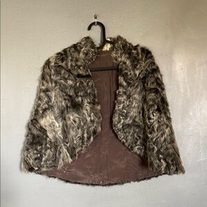 Vintage Grey Fur Capelet